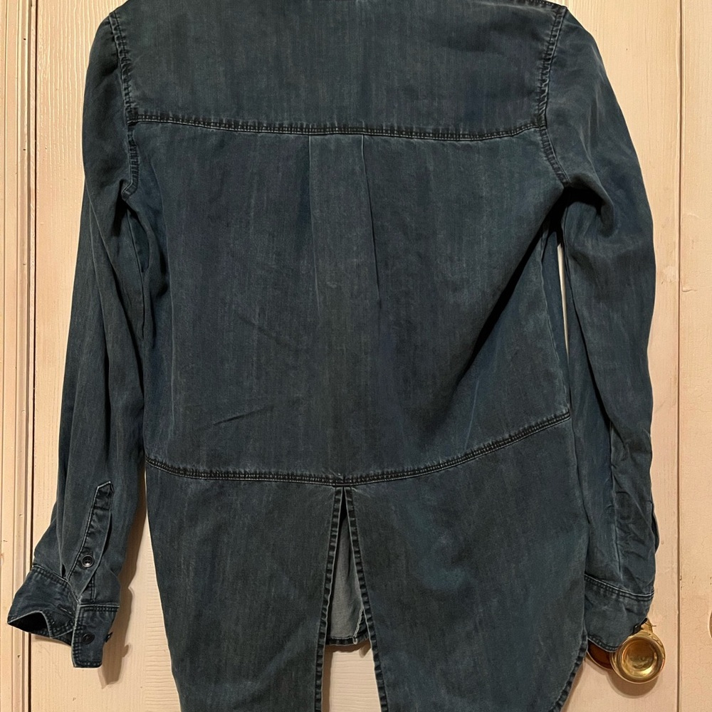 Athleta Split Back Chambray Button Up - image 3